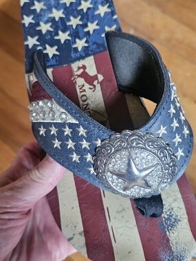 Montana West Navy and Red Star Embellished Rhinestone Flip Flops